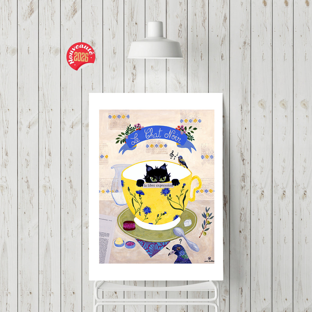 Affiche A3/A2 avec chat noir dans une tasse jaune, rubans bleus et motifs floraux.