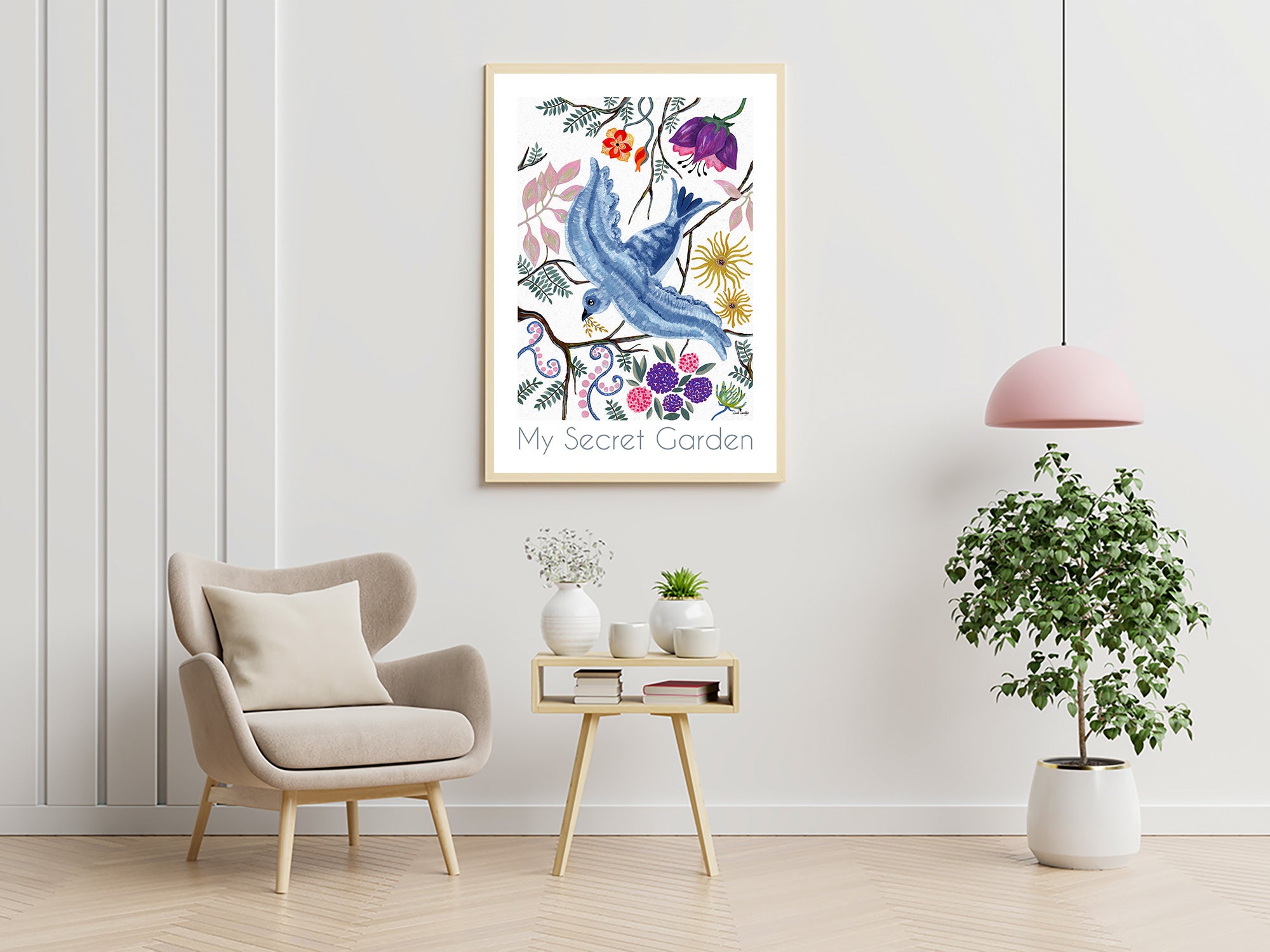 Affiche encadrée avec oiseau bleu, fleurs violettes et feuillage, « My Secret Garden »