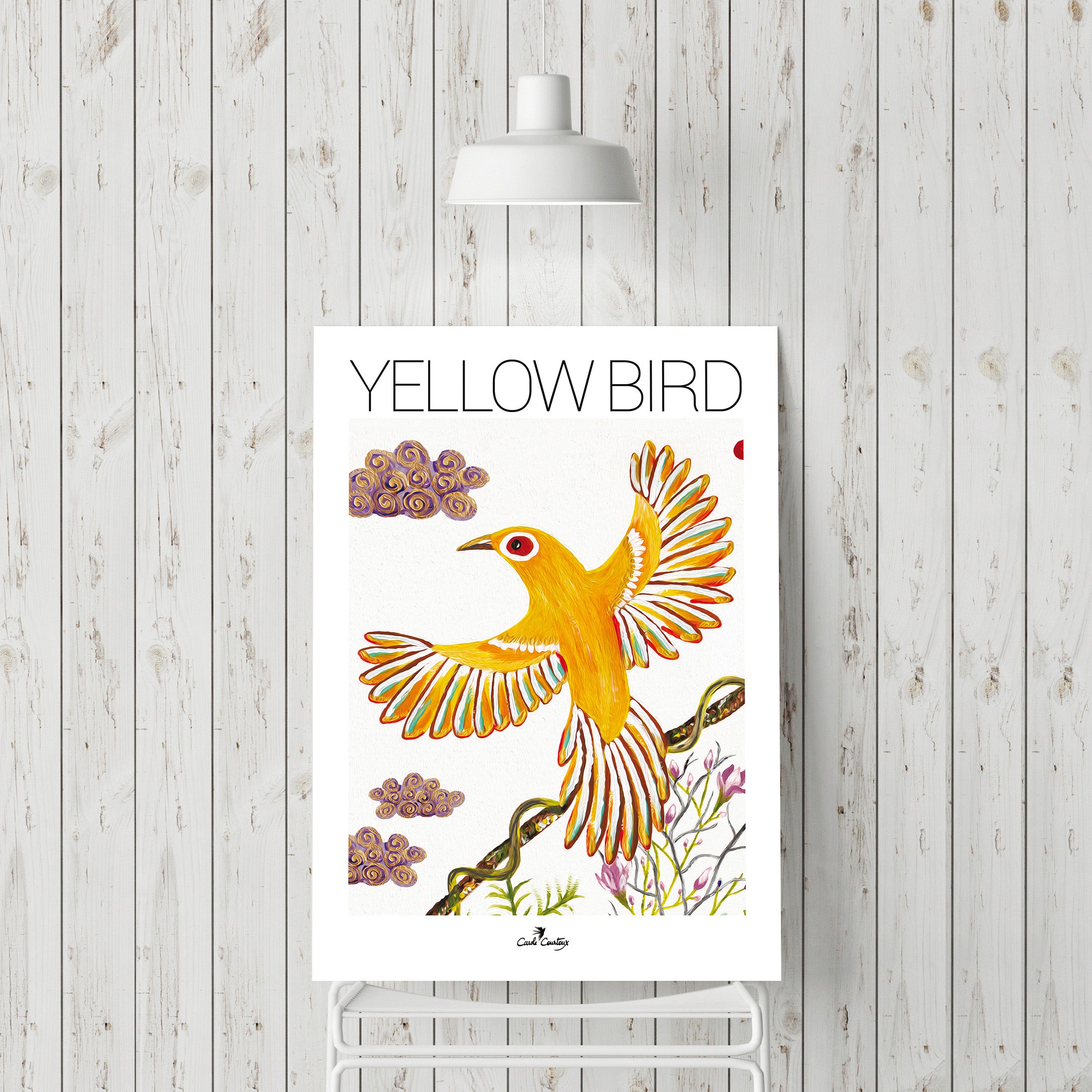 Affiche encadrée d’un oiseau jaune stylisé, texte « YELLOWBIRD »